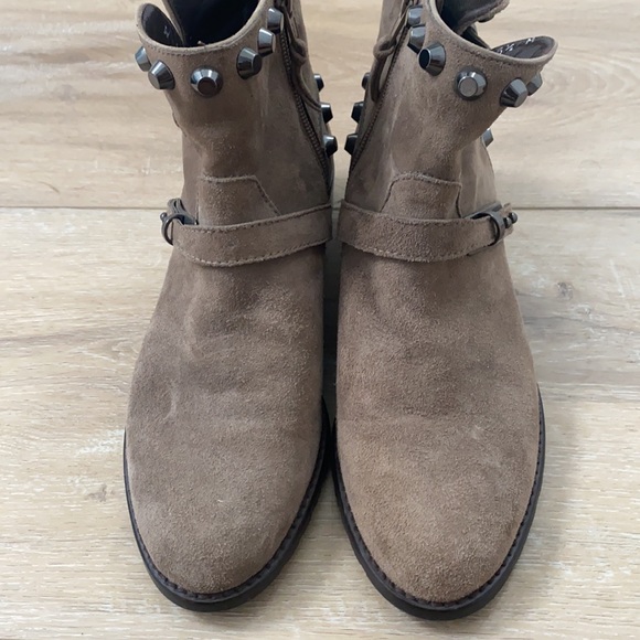 Stuart Weitzman size 35.5 - Picture 8 of 9